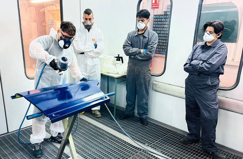 Sagola in the classroom: hands-on training in Burgos and SagolaSPRAY™ at PFITech