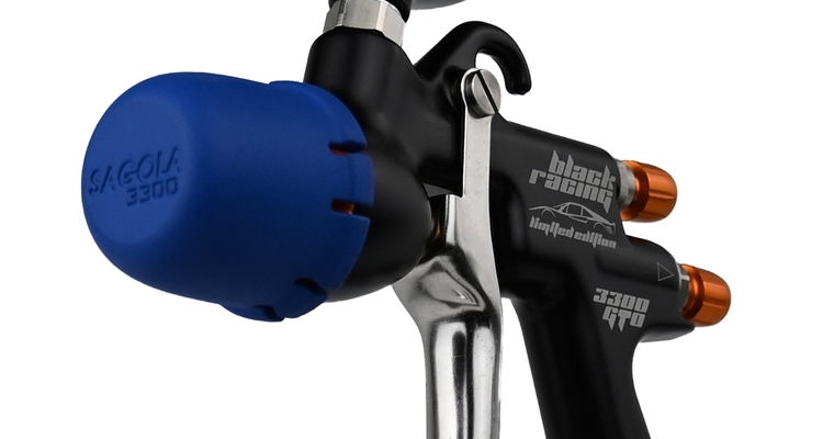 The new Sagola 3300 GTO Black Racing UV applies just the right amount—no more, no less.